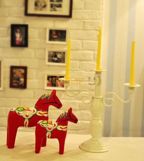 子供用 部屋の飾り スウェーデンのダラレッドホーストロイの木馬